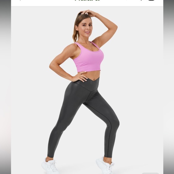 Cloudful Shine Fabric Crossover Back Pocket Foil Print Faux Leather Leggings - Picture 8 of 11